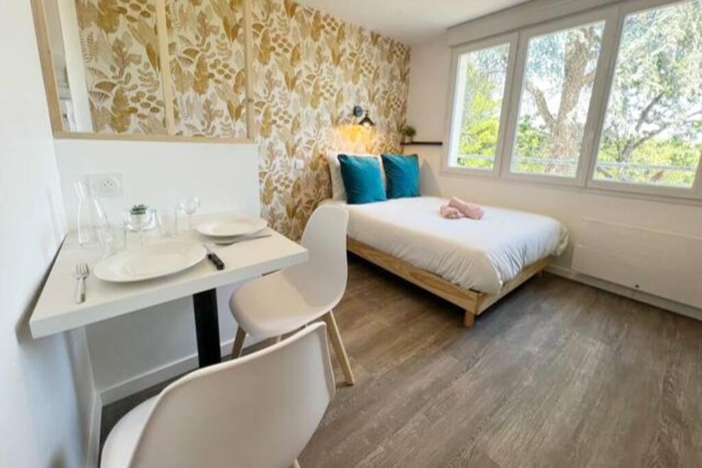 Suite Le Studio Mangue - Cosy & Vue Sur Le Jardin - Plages A Proximite Saint-Nazaire  Kültér fotó